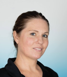 Staff member GAYLE BOTTINO from ID_89fa632cccd3