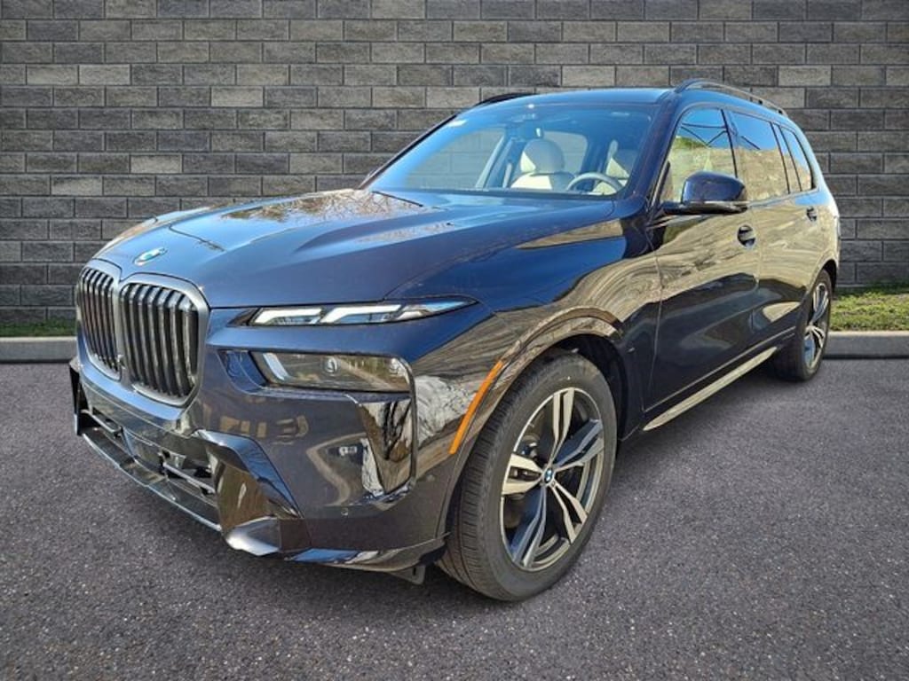 New 2026 BMW X7 xDrive40i SUV