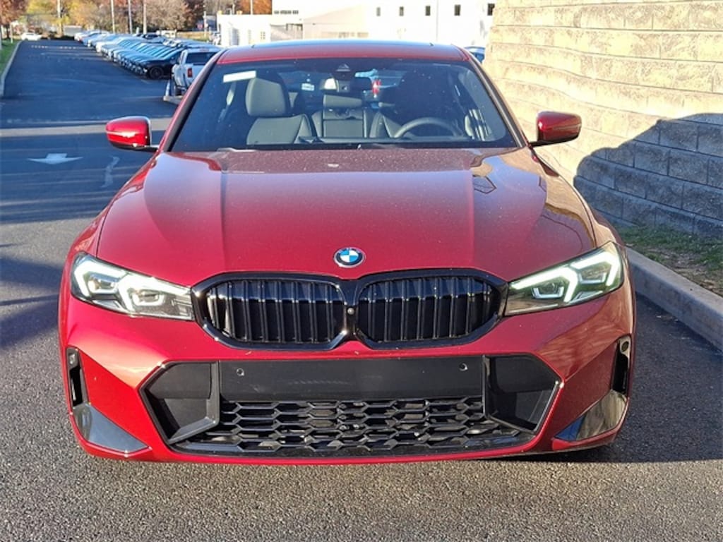 New 2026 BMW 330i xDrive Sedan