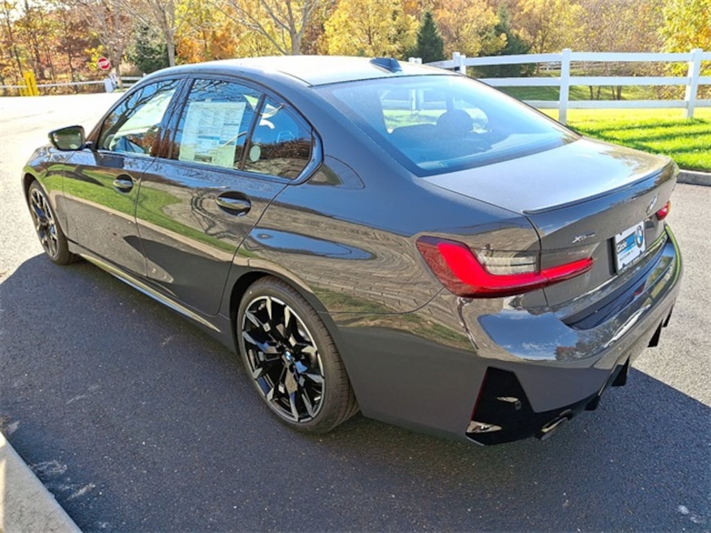 New 2026 BMW 330i xDrive Sedan