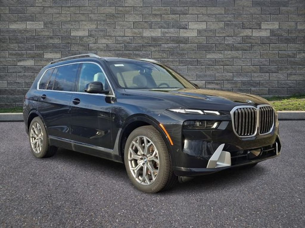 New 2026 BMW X7 xDrive40i SUV