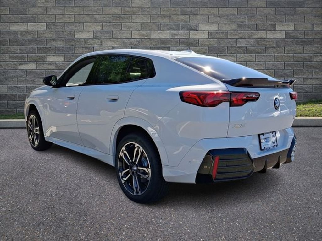 New 2027 BMW X2 xDrive28i SUV