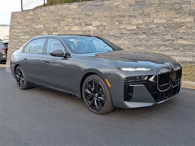 2026 BMW 760i Sedan 