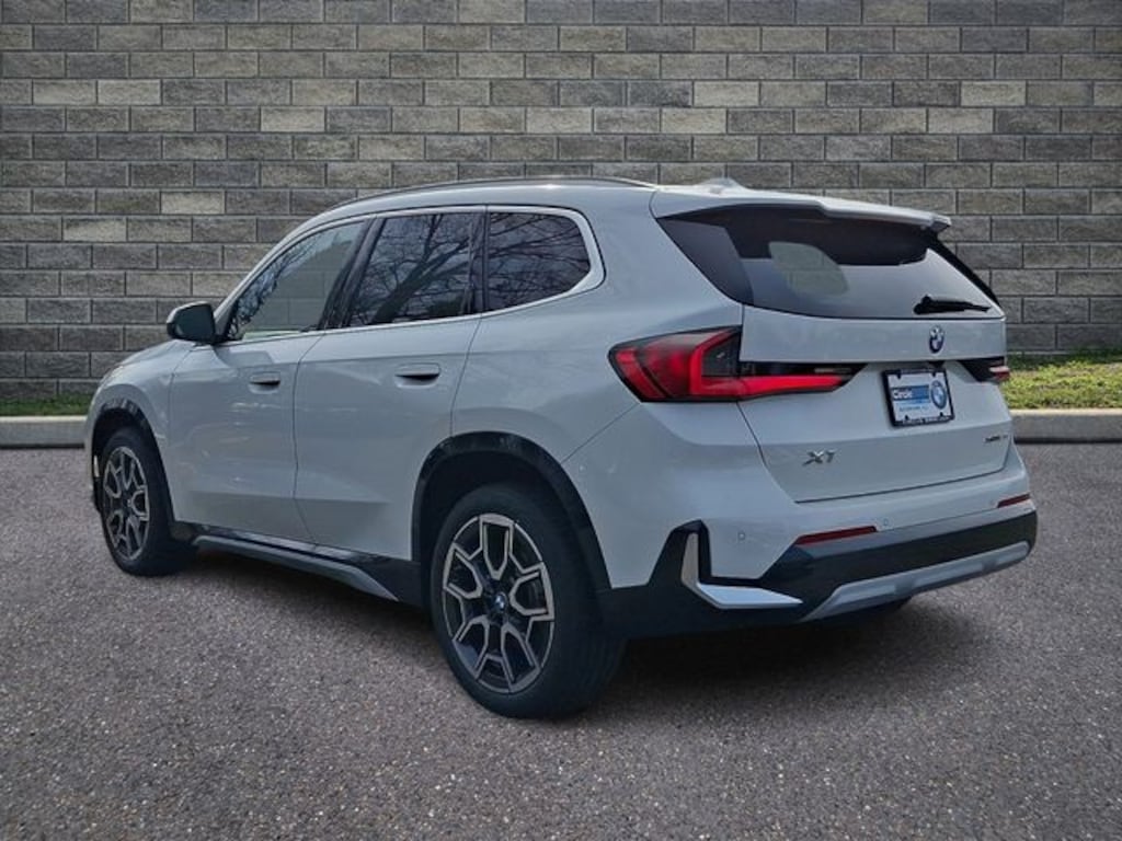 New 2026 BMW X1 xDrive28i SUV