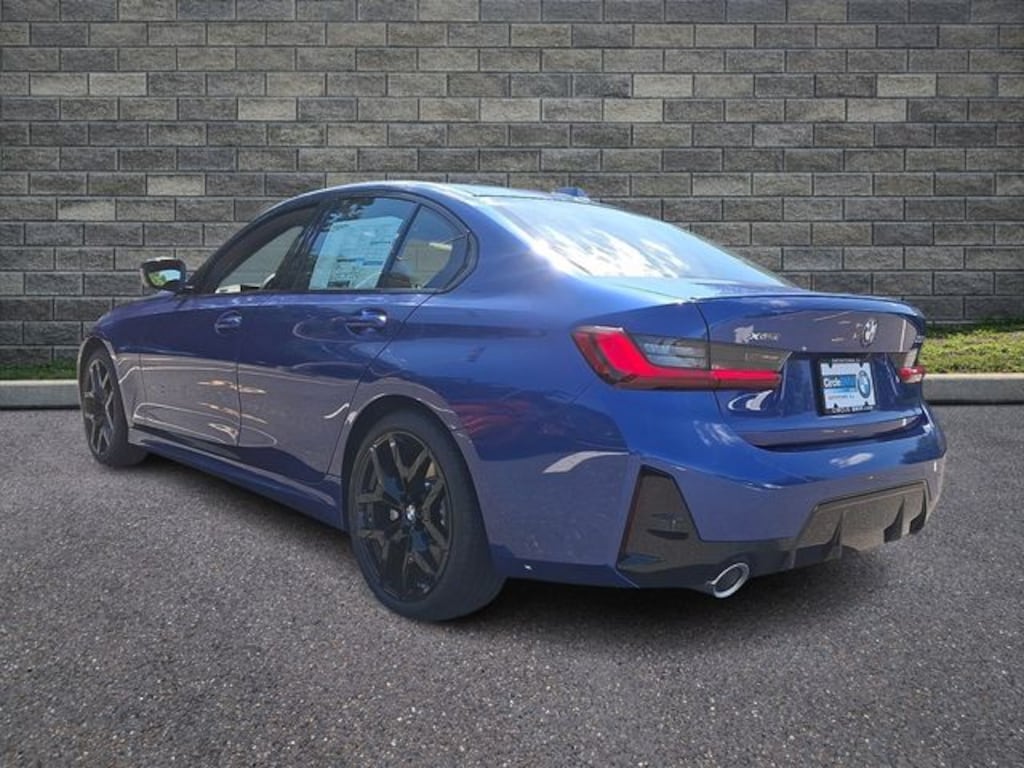 New 2026 BMW 330i xDrive Sedan