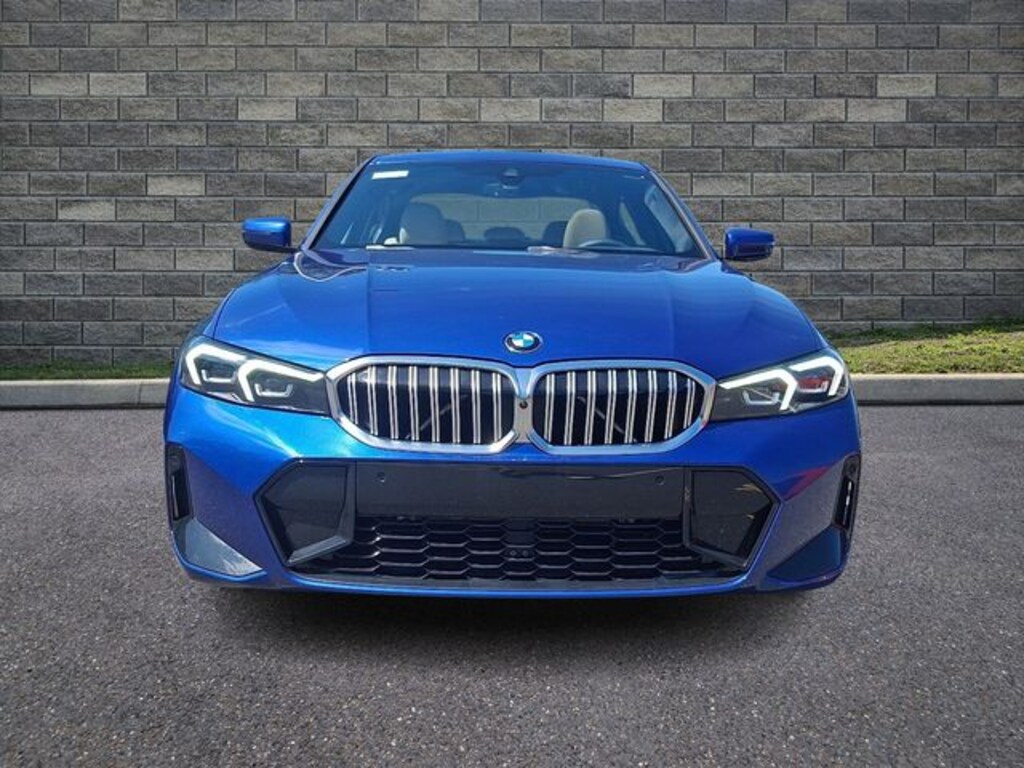 New 2026 BMW 330i xDrive Sedan