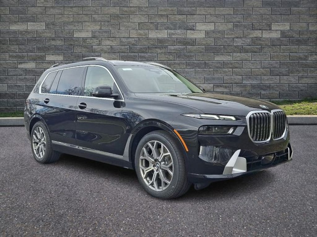 New 2026 BMW X7 xDrive40i SUV