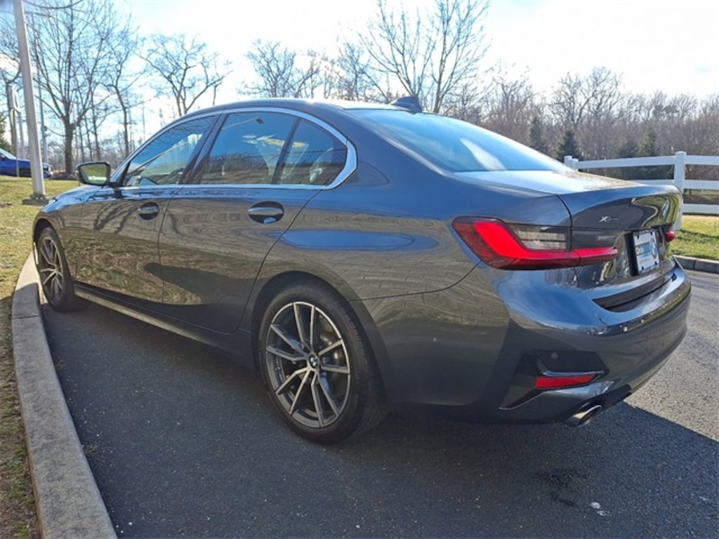 Used 2022 BMW 3 Series 330i xDrive Sedan