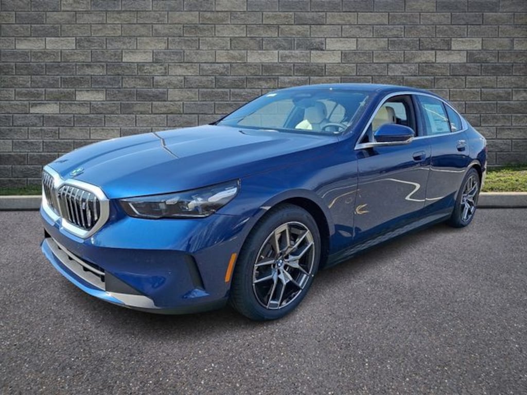 New 2026 BMW i5 xDrive40 Sedan