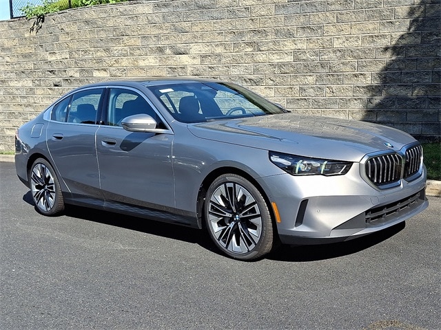 2026 BMW 530i Sedan 