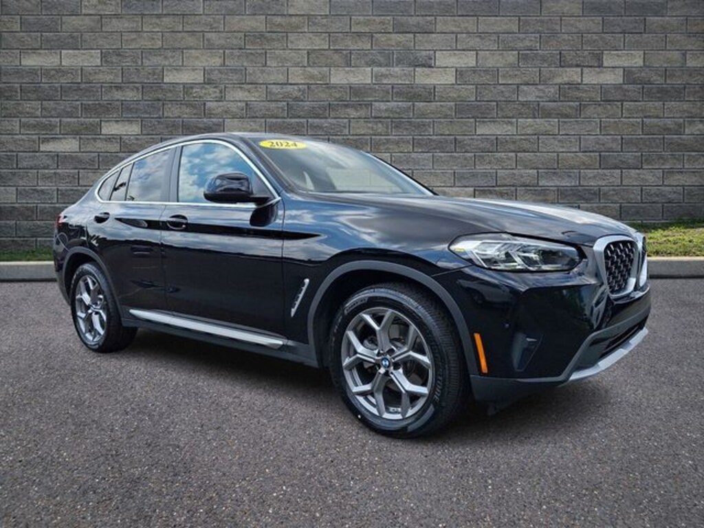 Used 2024 BMW X4 xDrive30i SUV