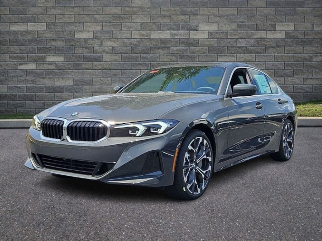 New 2026 BMW 330i xDrive Sedan