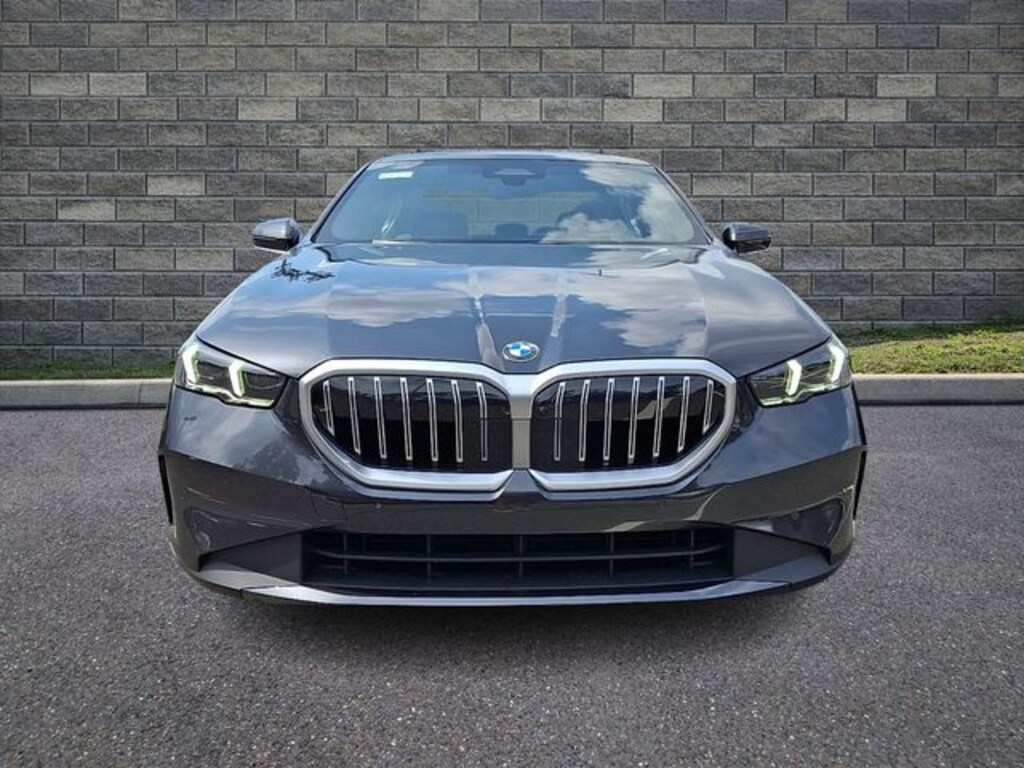 New 2027 BMW 530i xDrive Sedan