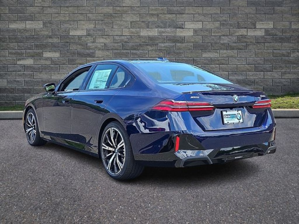 New 2027 BMW 540i xDrive Sedan