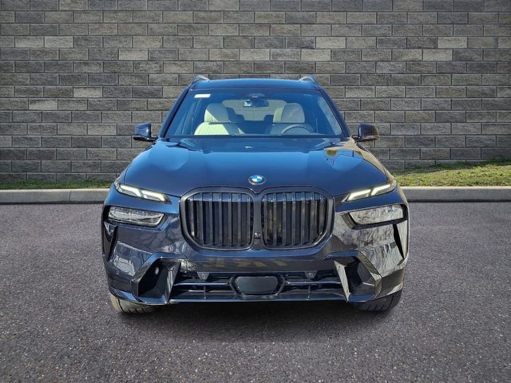 New 2026 BMW X7 xDrive40i SUV