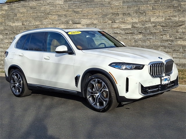 2025 BMW X5 SUV 