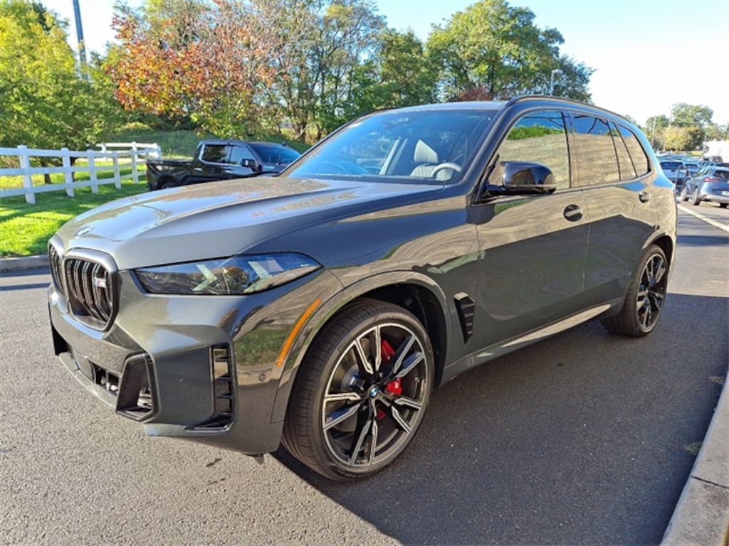 New 2026 BMW X5 M60i SUV