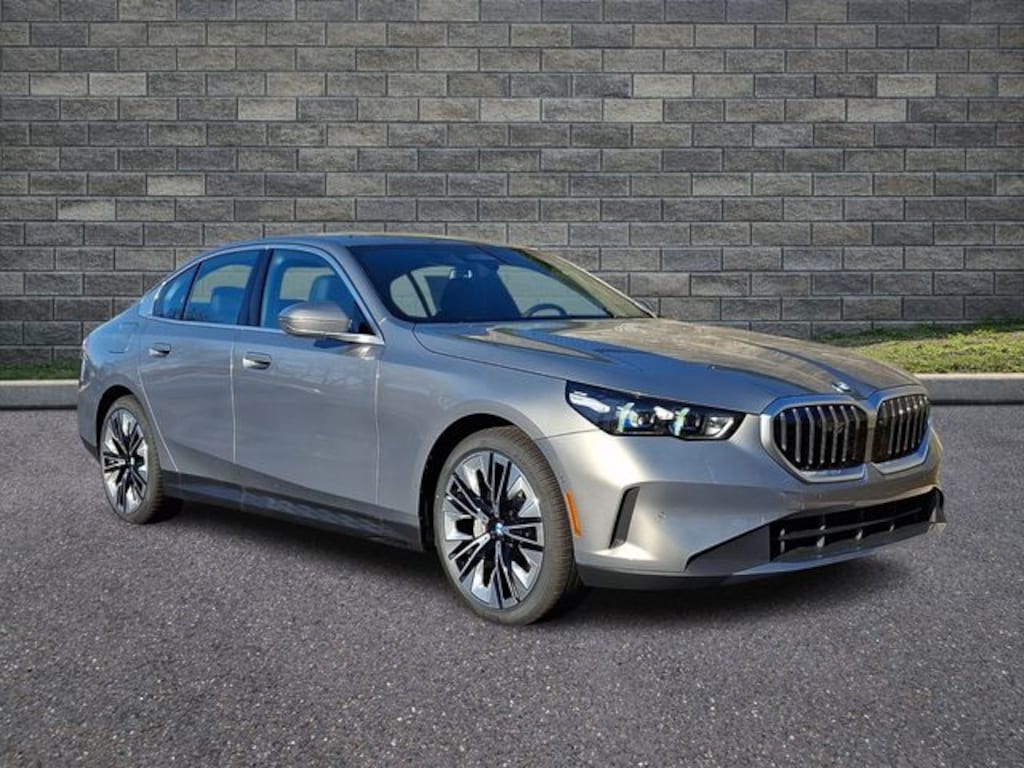New 2026 BMW 530i xDrive Sedan