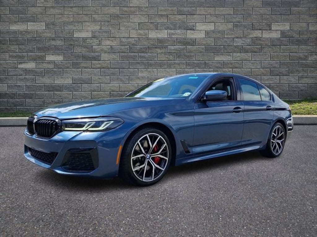 Used 2023 BMW 5 Series 530i xDrive Sedan