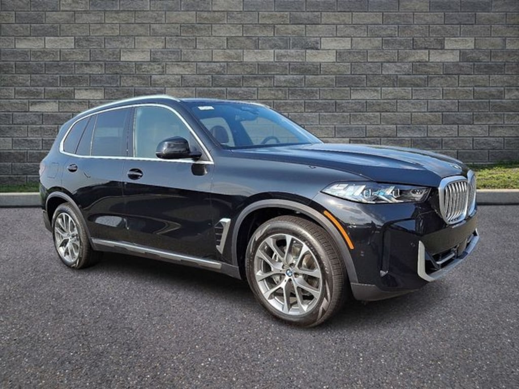 New 2026 BMW X5 xDrive40i SUV