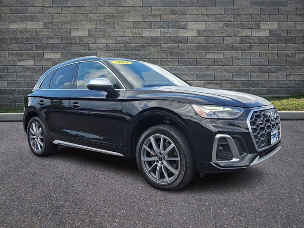 Used 2024 Audi SQ5 Premium Plus SUV