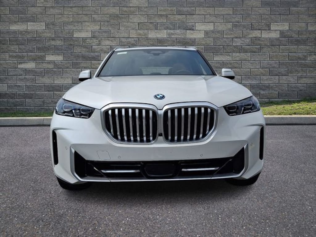 New 2026 BMW X5 PHEV xDrive50e SUV