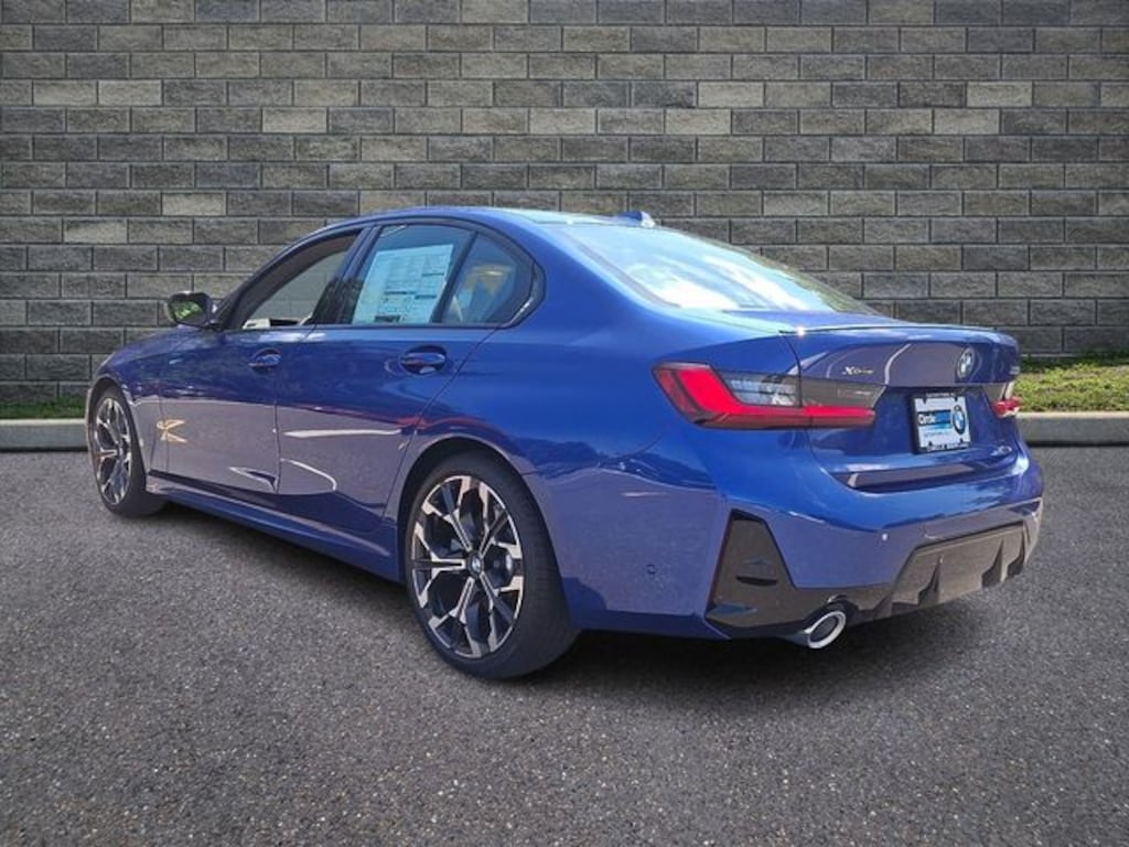 New 2026 BMW 330i xDrive Sedan