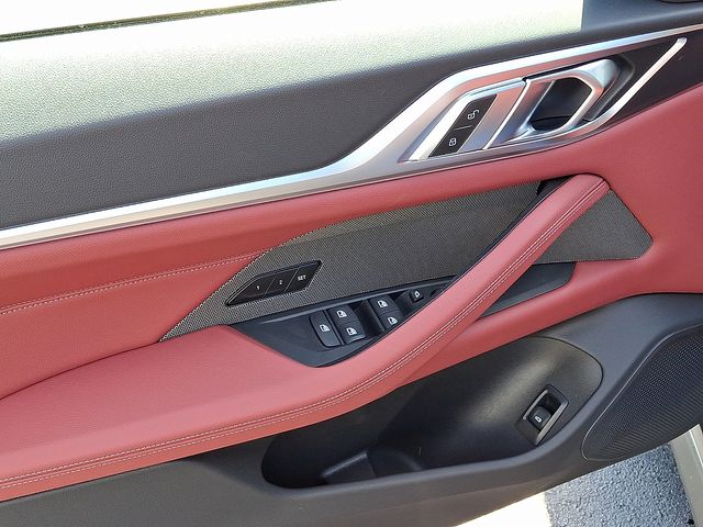 2026 BMW i4 40 - Photo 11