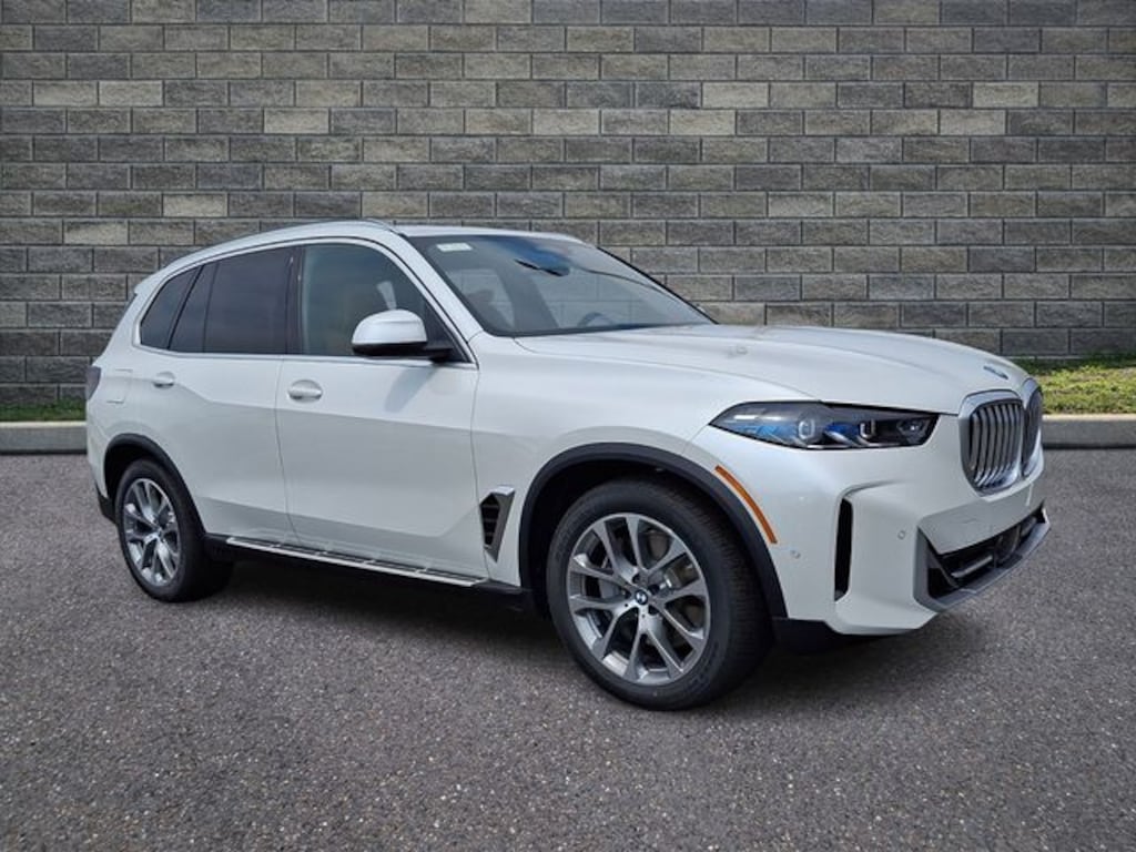 New 2026 BMW X5 PHEV xDrive50e SUV