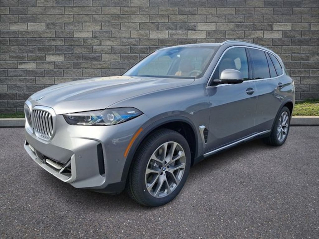 New 2026 BMW X5 xDrive40i SUV