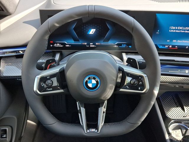 2027 BMW 5 Series 550e - Photo 20