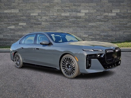 2026 BMW 750e xDrive Sedan