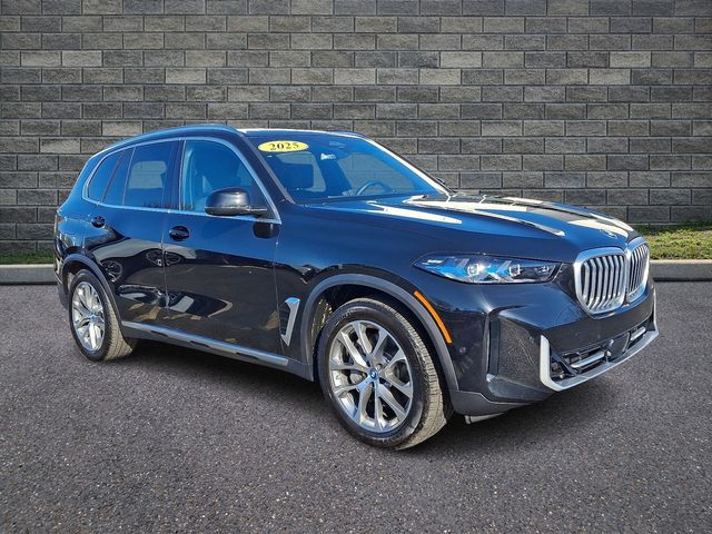 2025 BMW X5 SUV 