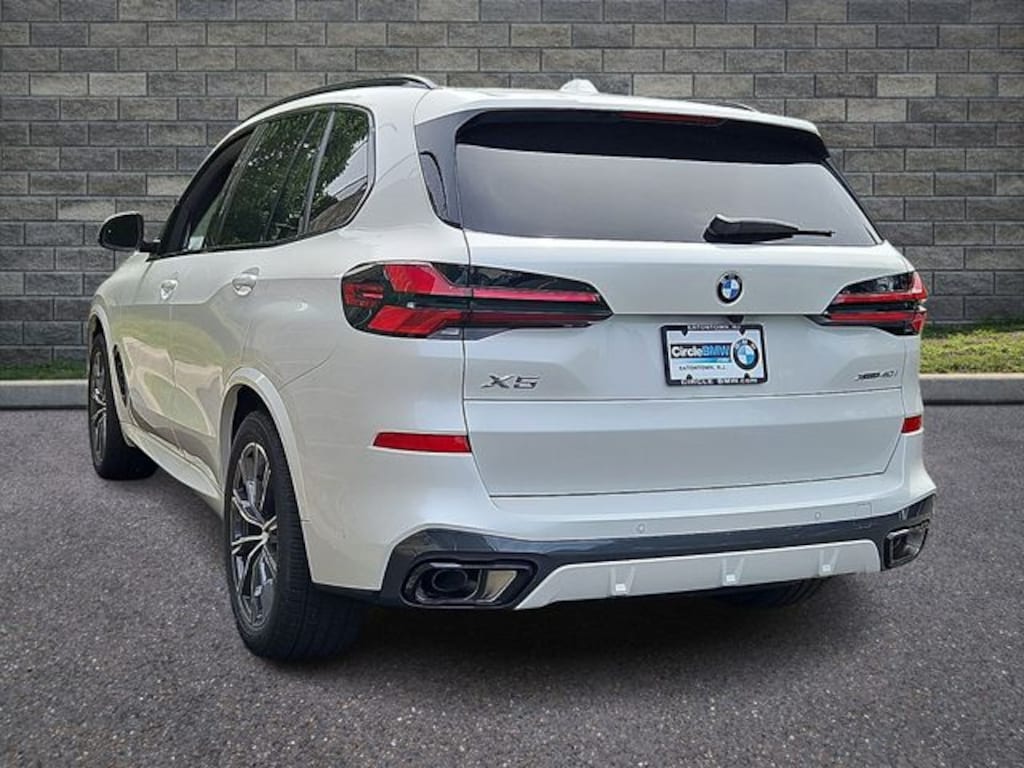 New 2026 BMW X5 xDrive40i SUV