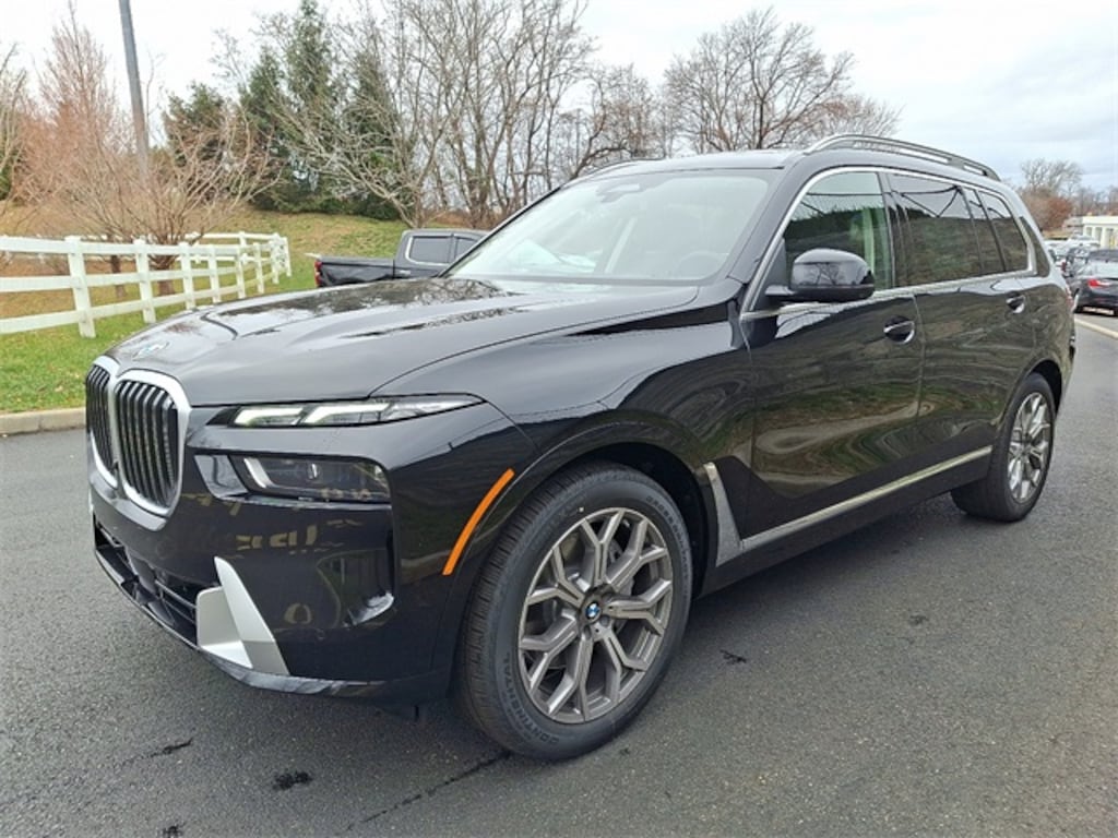 New 2026 BMW X7 xDrive40i SUV