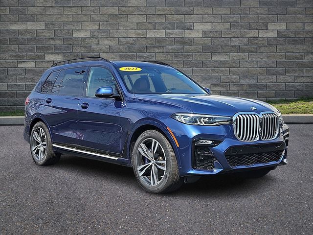 2022 BMW X7 SUV 