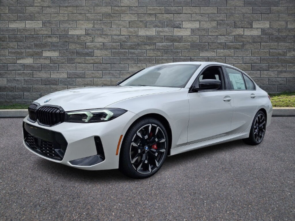 New 2026 BMW 330i xDrive Sedan