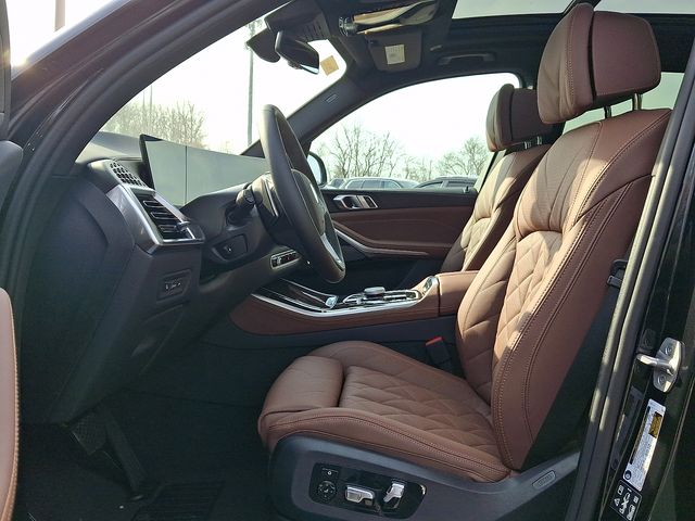 2026 BMW X5 40i - Photo 13