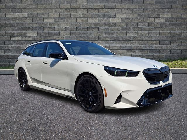 2027 BMW M5 Touring 