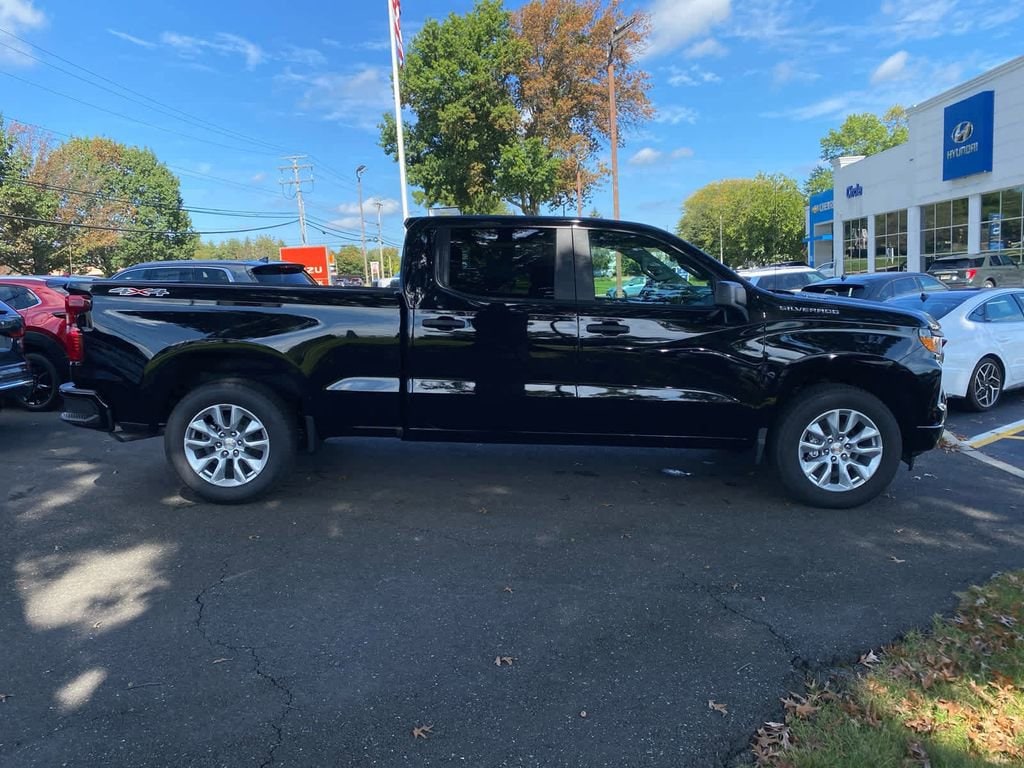 New 2026 Chevrolet Silverado 1500 Custom Truck