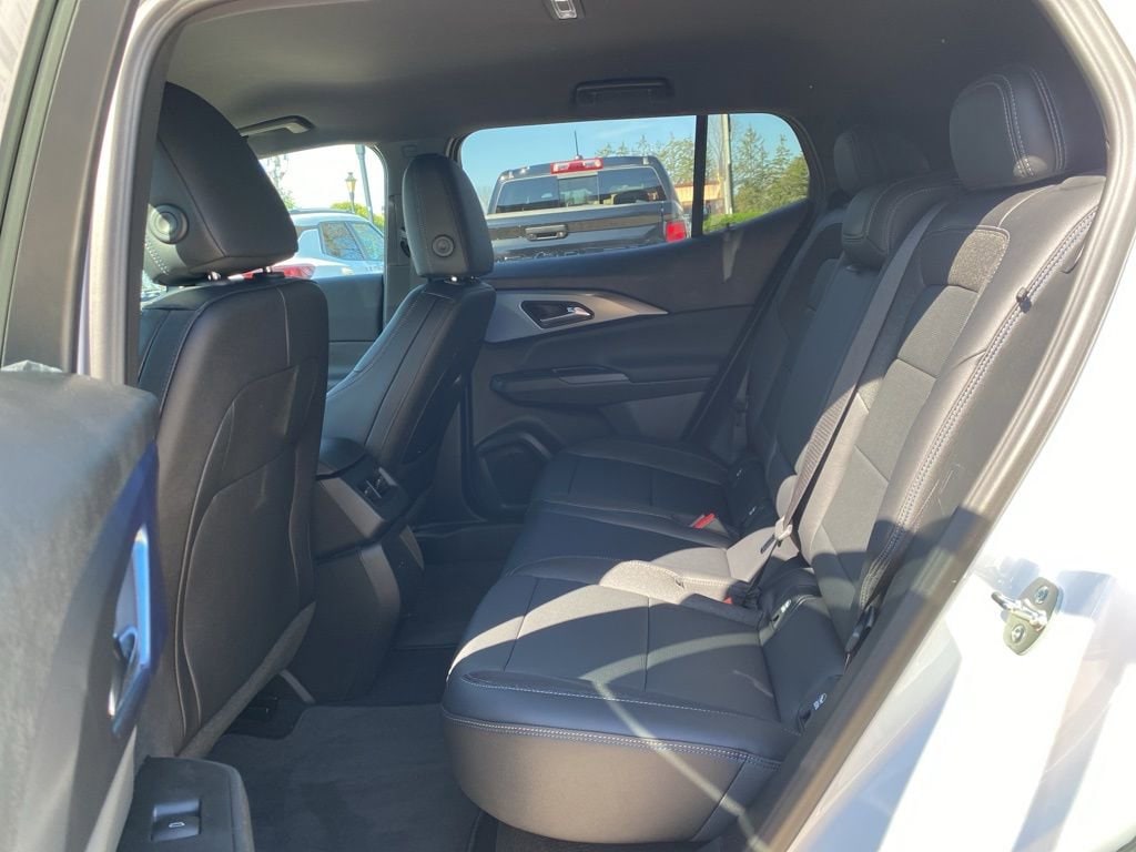 2026 Chevrolet Equinox EV 2LT - Photo 13