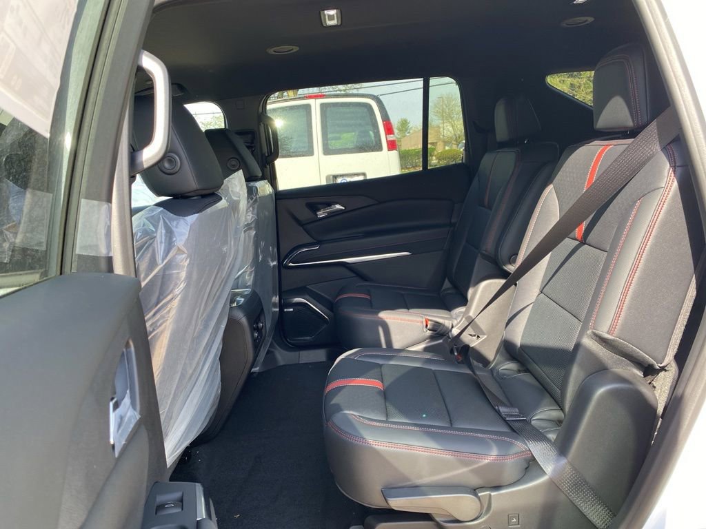 2026 Chevrolet Traverse RS - Photo 13
