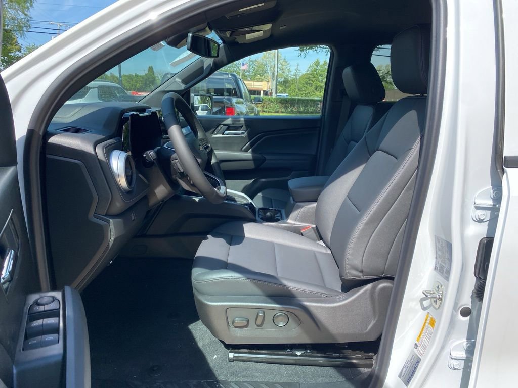 2026 Chevrolet Colorado LT - Photo 12