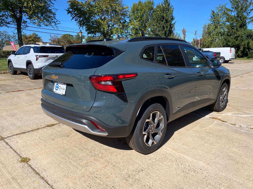 New 2026 Chevrolet Trax LT SUV