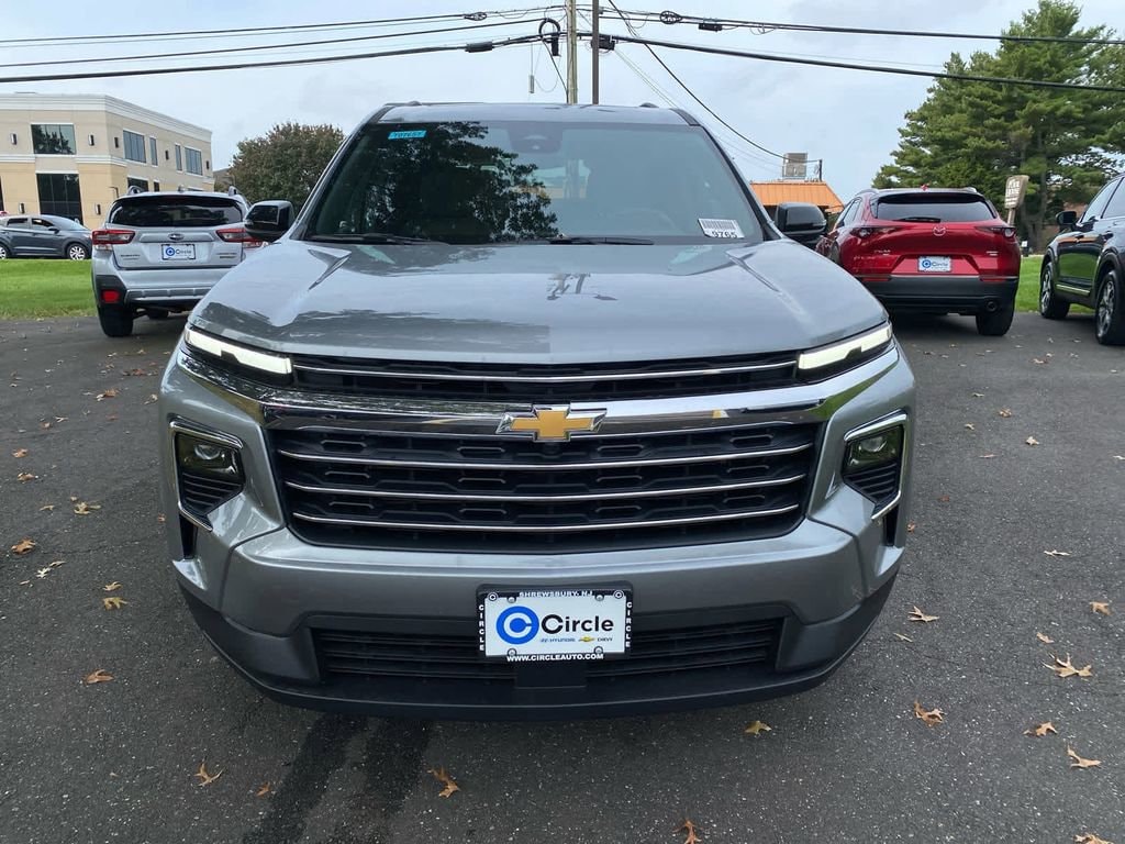 New 2025 Chevrolet Traverse LT SUV