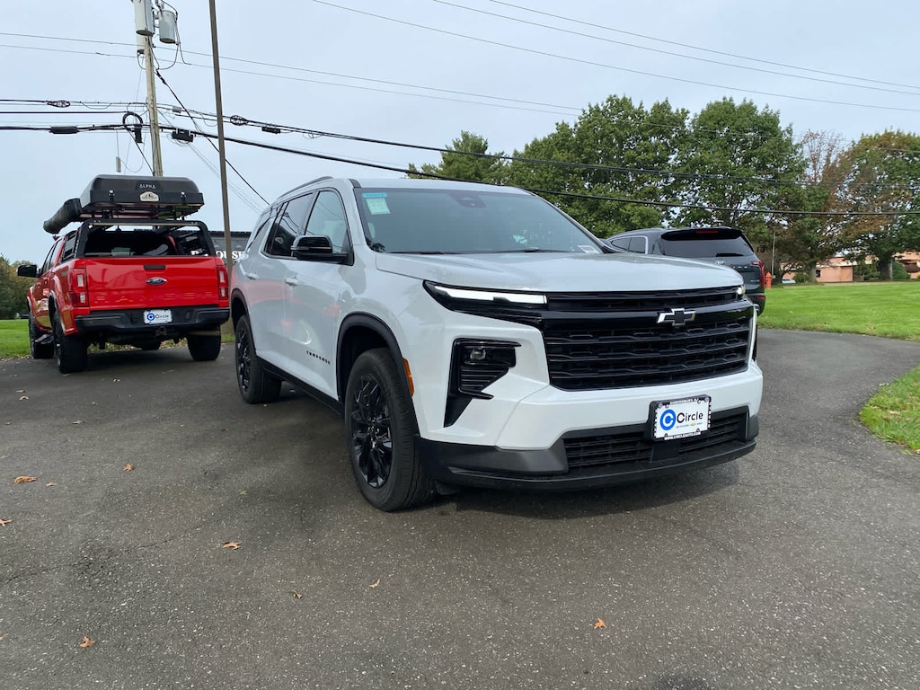 New 2026 Chevrolet Traverse LT SUV