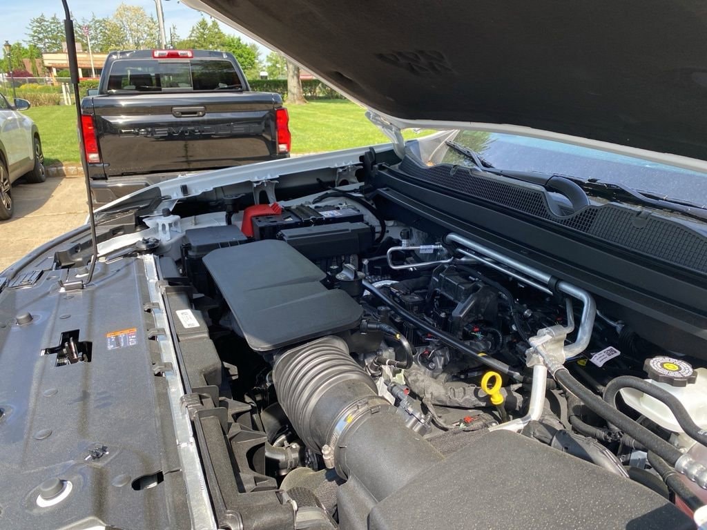 2026 Chevrolet Colorado LT - Photo 15