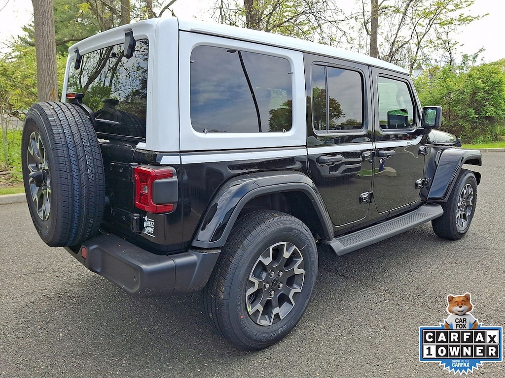New 2026 Jeep Wrangler 4-DOOR SAHARA Sport Utility