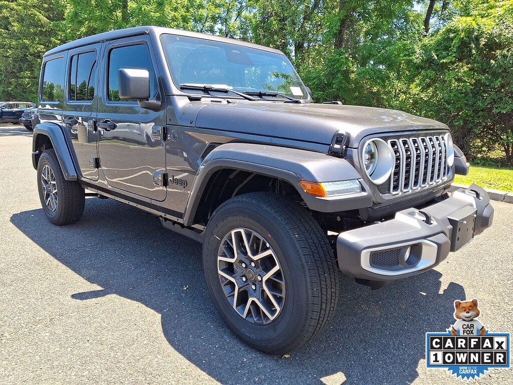 New 2026 Jeep Wrangler 4-DOOR SAHARA Sport Utility