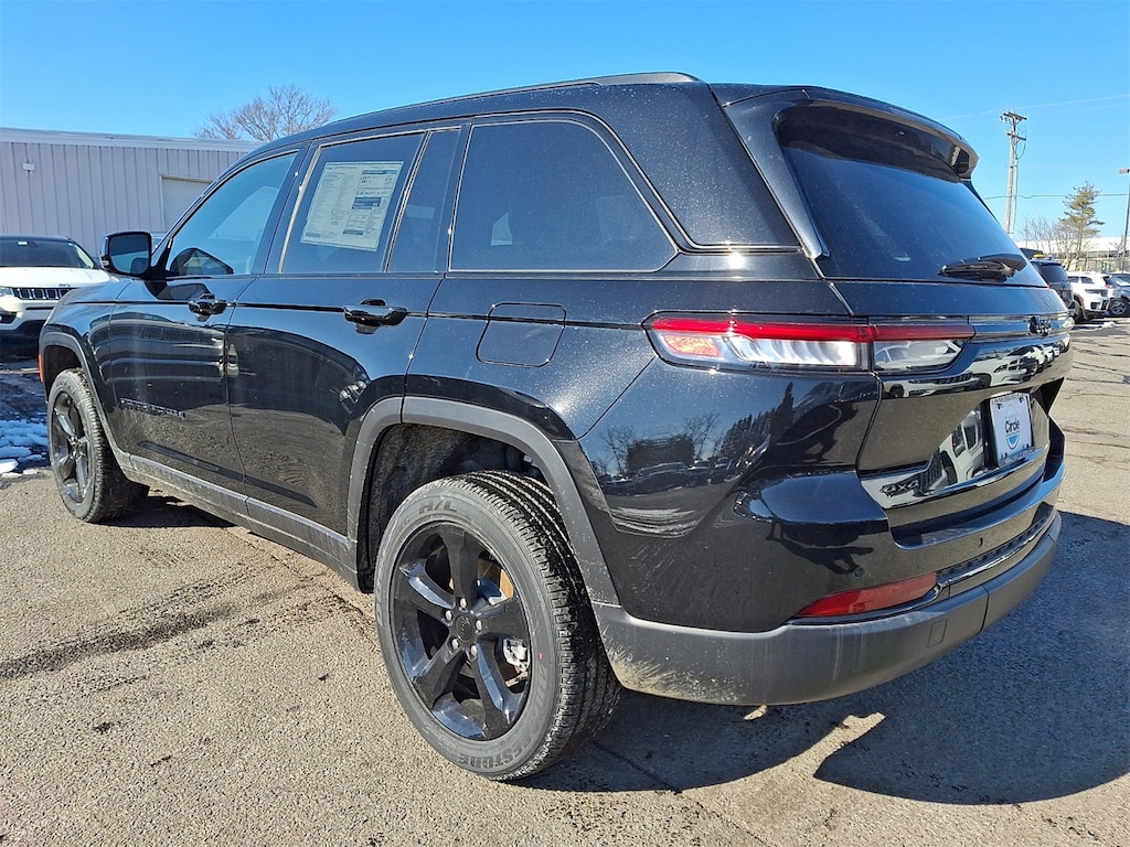 New 2025 Jeep Grand Cherokee ALTITUDE X 4X4 Sport Utility